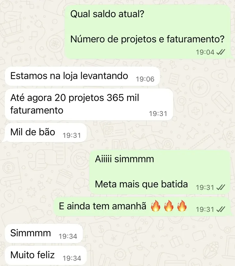 Conversa de WhatsApp: 20 projetos, 365 mil de faturamento